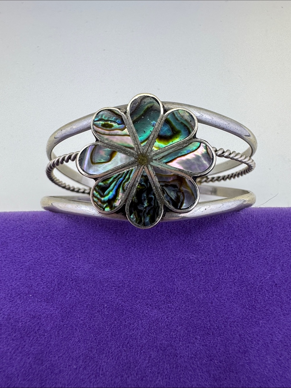 💛 Vintage Mexican Alpaca Abalone Flower Cuff | Boho Statement